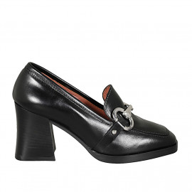 Woman's mocassin with accessory in black leather heel 8 - Available sizes:  32, 43