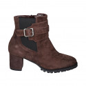 Botines para mujer con plantilla extraible, hebilla, elastico y cremallera en gamuza marron tacon 6 - Tallas disponibles:  43