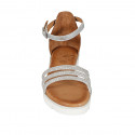 Zapato abierto para mujer en piel laminada plateado con cinturon y estrass cuña 3 - Tallas disponibles:  43, 44