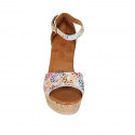 Zapato abierto para mujer con cinturon y plataforma en gamuza imprimida multicolor cuña 9 - Tallas disponibles:  43, 44, 45