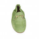 Mocassino da donna con elastico e accessorio in camoscio verde tacco 2 - Misure disponibili: 43, 44