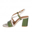 Sandalia para mujer en charol verde y piel color crema tacon 7 - Tallas disponibles:  42