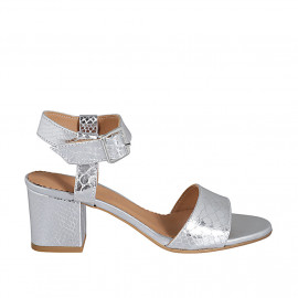 Sandale pour femmes en cuir verni imprimé lamé argent avec courroie talon 5 - Pointures disponibles:  43, 44, 46