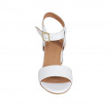 Sandalia con cinturon al tobillo para mujer en piel estampada blanca tacon 5 - Tallas disponibles:  42, 43, 44