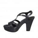 Sandalia para mujer en piel laminada negra con plataforma y tacon 9 - Tallas disponibles:  31, 42, 44