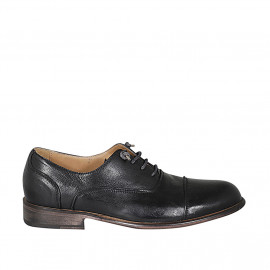 Men's laced Oxford shoe with captoe in black leather - Available sizes:  38, 47, 49, 50