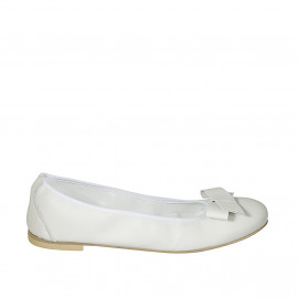 Woman's ballerina in white leather with big bow heel 1 - Available sizes:  42