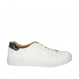 Man's laced casual shoe with removable insole in white and black leather - Available sizes:  47, 48