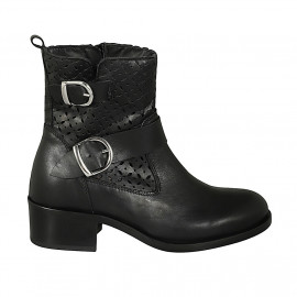 Woman's boot with zipper and buckles in black leather and pierced leather heel 4 - Available sizes:  33