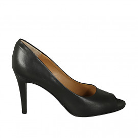 Chaussure ouverte pour femmes en cuir noir talon 9 - Pointures disponibles:  31, 32, 33, 34, 42