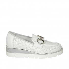 Woman's moccasin shoe with accessory in white pierced leather wedge heel 4 - Available sizes:  45