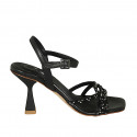 Sandalia con cinturon y estras para mujer en piel negra tacon 8 - Tallas disponibles:  42, 43