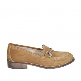 Mocassin pour femmes avec accessoire en daim beige talon 3 - Pointures disponibles:  44