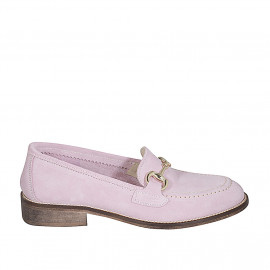 Mocasín para mujer con accesorio en gamuza rosa tacon 3 - Tallas disponibles:  32, 44