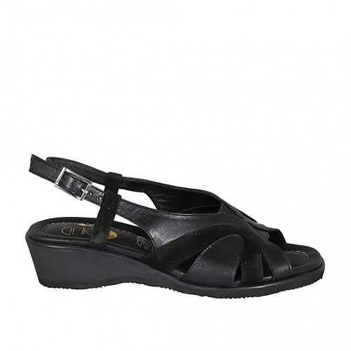 Sandale pour femmes en cuir et daim noir talon compensé 4 - Pointures disponibles:  42