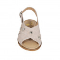 Sandalo da donna in camoscio beige con borchie e tacco 2 - Misure disponibili: 33