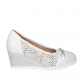 Woman's pump in white pierced suede and leather with accessory and removable insole wedge heel 6 - Available sizes:  31, 42