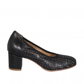 Woman's pump in black pierced and braided leather with removable insole heel 6 - Available sizes:  33, 44