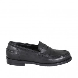 Woman's classic mocassin in black leather heel 2 - Available sizes:  32