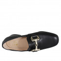 Mocassin pour femmes avec accessoire et elastiques en cuir noir talon 5 - Pointures disponibles:  42, 43, 45