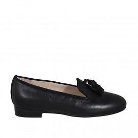 ﻿Woman's mocassin in black leather with tassels heel 2 - Available sizes:  33