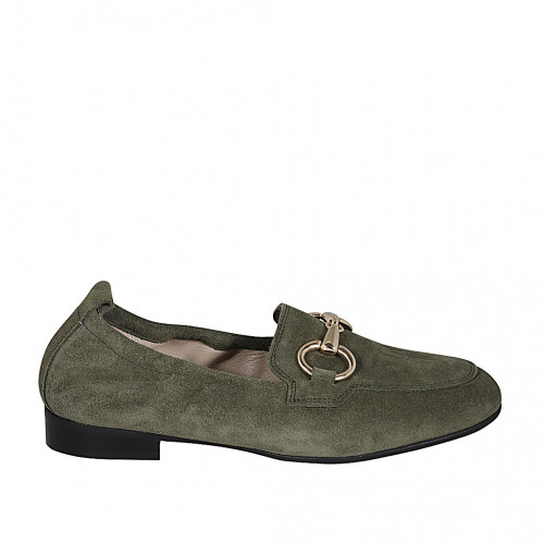 Mocassin pour femmes avec accessoire et elastique en daim vert olive talon 2 - Pointures disponibles:  44