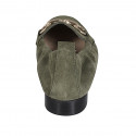 Mocassin pour femmes avec accessoire et elastique en daim vert olive talon 2 - Pointures disponibles:  44