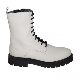 Botin para mujer modelo combate con cordones y cremallera en piel blanca tacon 3 - Tallas disponibles:  33, 42, 43