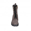 Stivaletto stringato da donna con cerniera, elastico e borchie in nabuk marrone tacco 6 - Misure disponibili: 42, 43, 44