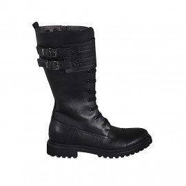 Bota para mujer con cordones, cremallera y hebillas en piel negra tacon 3 - Tallas disponibles:  43, 44