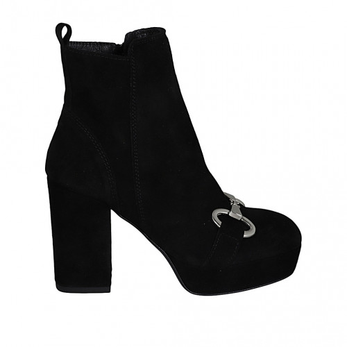 Botin para mujer con plataforma, accesorio y cremallera en gamuza negra tacon 10 - Tallas disponibles:  32, 42, 43, 45