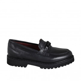 Mocassin pour femmes avec chaîne et semelle amovible en cuir noir talon 3 - Pointures disponibles:  32