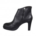 Botines con cremallera para mujeres con plataforma en piel de color negro tacon 10 - Tallas disponibles:  42, 43