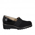 Zapato para mujer con plantilla extraible, elastico y estras en charol y tejido elastico negro cuña 4 - Tallas disponibles:  42, 43, 45