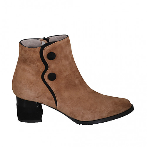 Botines a punta para mujer con cremallera y botones en gamuza cognac y negra tacon 5 - Tallas disponibles:  43