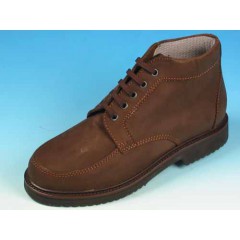 Men's sportive laced ankle shoe in brown nubuck leather - Available sizes:  36