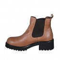 Botines para mujer con elasticos laterales en piel cognac tacon 5 - Tallas disponibles:  43, 44, 45