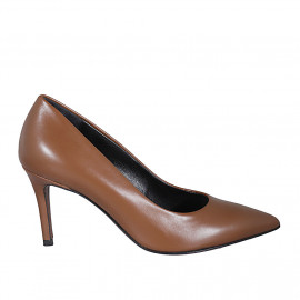 Escarpin à bout pointu pour femmes en cuir cognac talon 7 - Pointures disponibles:  32, 33, 42