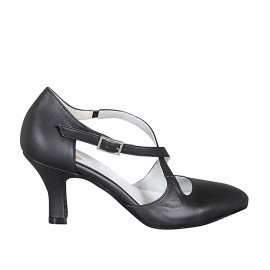 Dancing shoes with crossed strap in black leather heel 8 - Available sizes:  33, 43