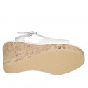 Sandale pour femmes avec courroie et plateforme en cuir blanc talon compensé 9 - Pointures disponibles:  42, 43, 44, 45