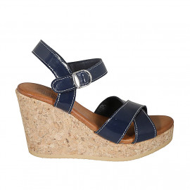 Woman's strap sandal in blue patent leather with platform and wedge 9 - Available sizes:  34, 42, 43, 44, 45