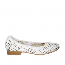 Ballerine pour femmes en cuir perforé blanc talon 2 - Pointures disponibles:  45