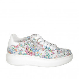 Chaussure pour femmes à lacets avec semelle amovible et fermeture éclair en cuir blanc et imprimé multicouleur talon compensé 4 - Pointures disponibles:  44