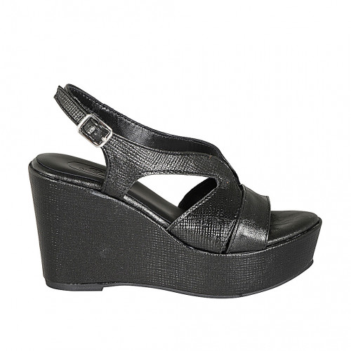 Sandalia para mujer en piel imprimida negra con plataforma y cuña 9 - Tallas disponibles:  31, 32, 33, 34, 42, 43, 44, 46