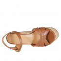 Sandalia para mujer en piel cognac con plataforma, cinturon y cuña 12 - Tallas disponibles:  32, 34, 43