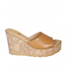 Woman's mules in cognac brown leather platform and wedge heel 9 - Available sizes:  31, 33