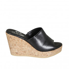 Woman's mules in black leather with platform wedge heel 9 - Available sizes:  34