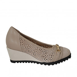 Woman's pump with removable insole and gold accessory in beige leather and beige pierced suede wedge heel 6 - Available sizes:  42, 45