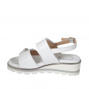 Sandale pour femmes avec fermeture velcro et goujons en cuir blanc avec talon compensé 4 - Pointures disponibles:  43, 44