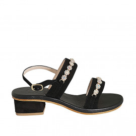 Buy small size Woman Sandal online .31 32 3 33 34